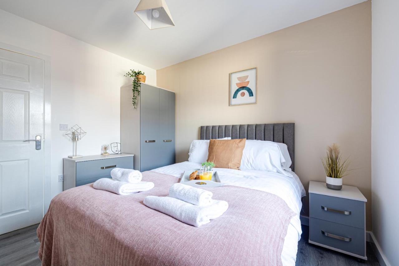 Top Floor Apartment With Private Balcony In Stockport Centre By Hass Haus Экстерьер фото
