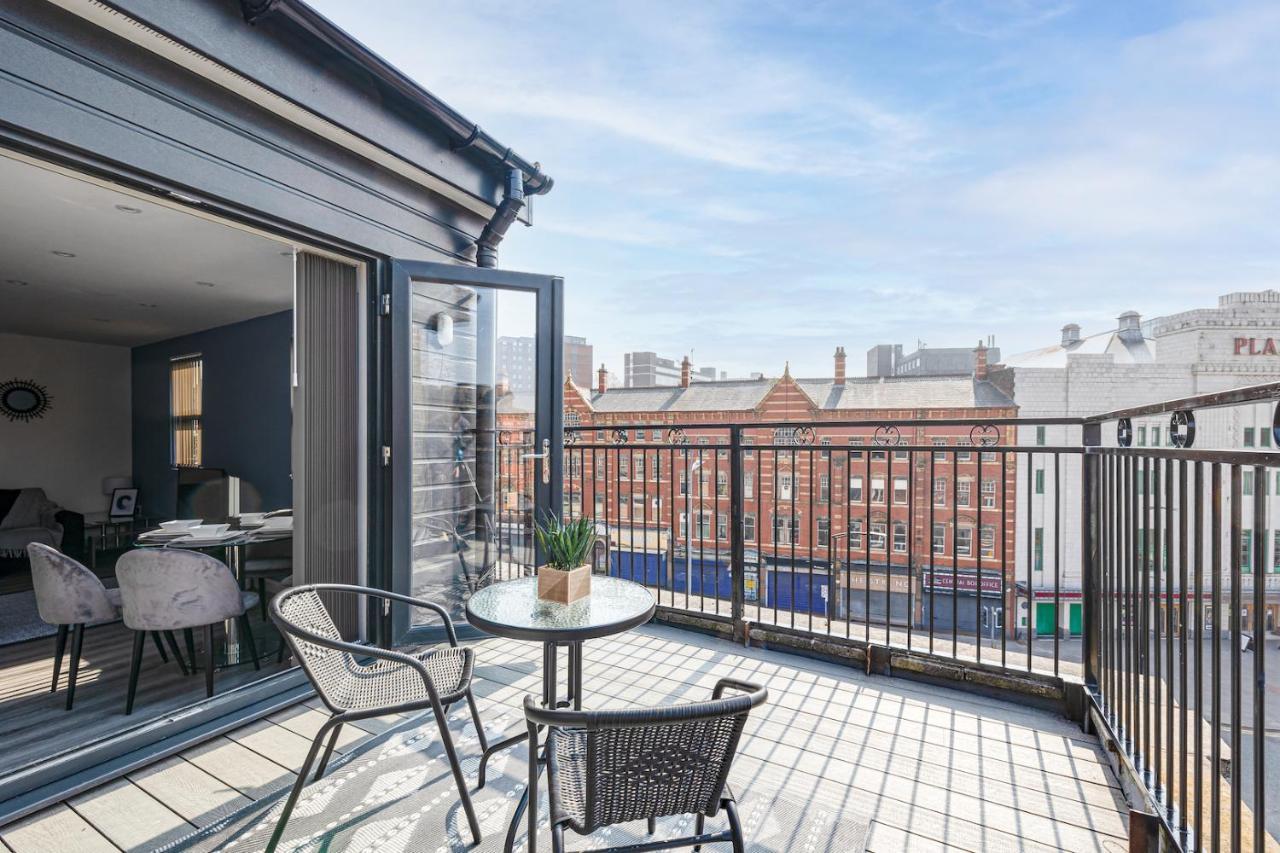 Top Floor Apartment With Private Balcony In Stockport Centre By Hass Haus Экстерьер фото