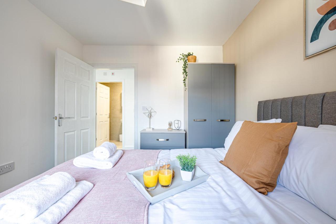 Top Floor Apartment With Private Balcony In Stockport Centre By Hass Haus Экстерьер фото